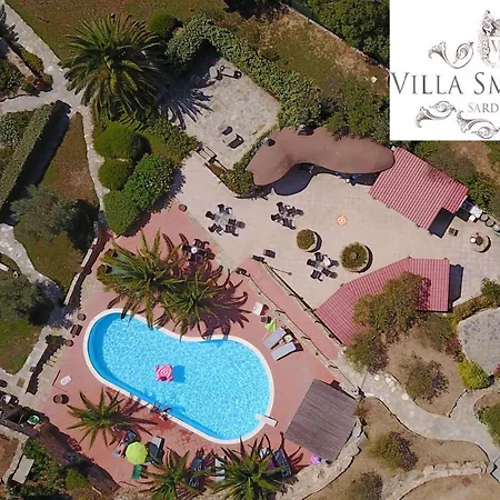 Sleeps 5 Pool Air Con Wifi