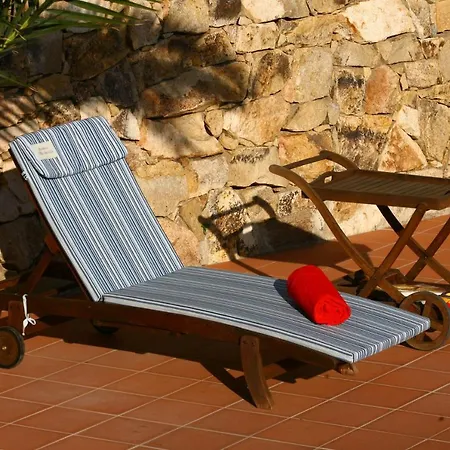 Sleeps 5 Pool Air Con Wifi * Telti