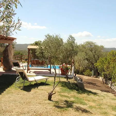 Sleeps 5 Pool Air Con Wifi *