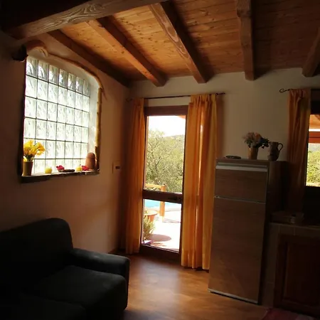 דירה Sleeps 5 Pool Air Con Wifi Telti